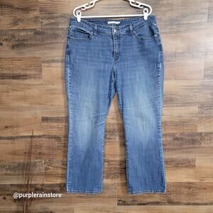 Levi's Jeans 18 w s Classic Bootcut 415 High Rise Tummy Control Medium Wash